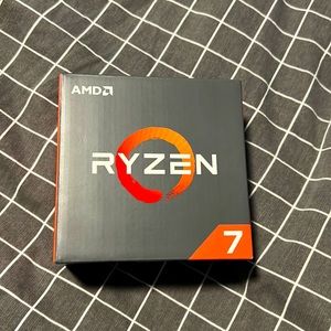 AMD RYZEN 7 1700x new unopened processor